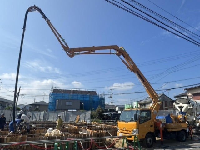 生コンクリート圧送事業部